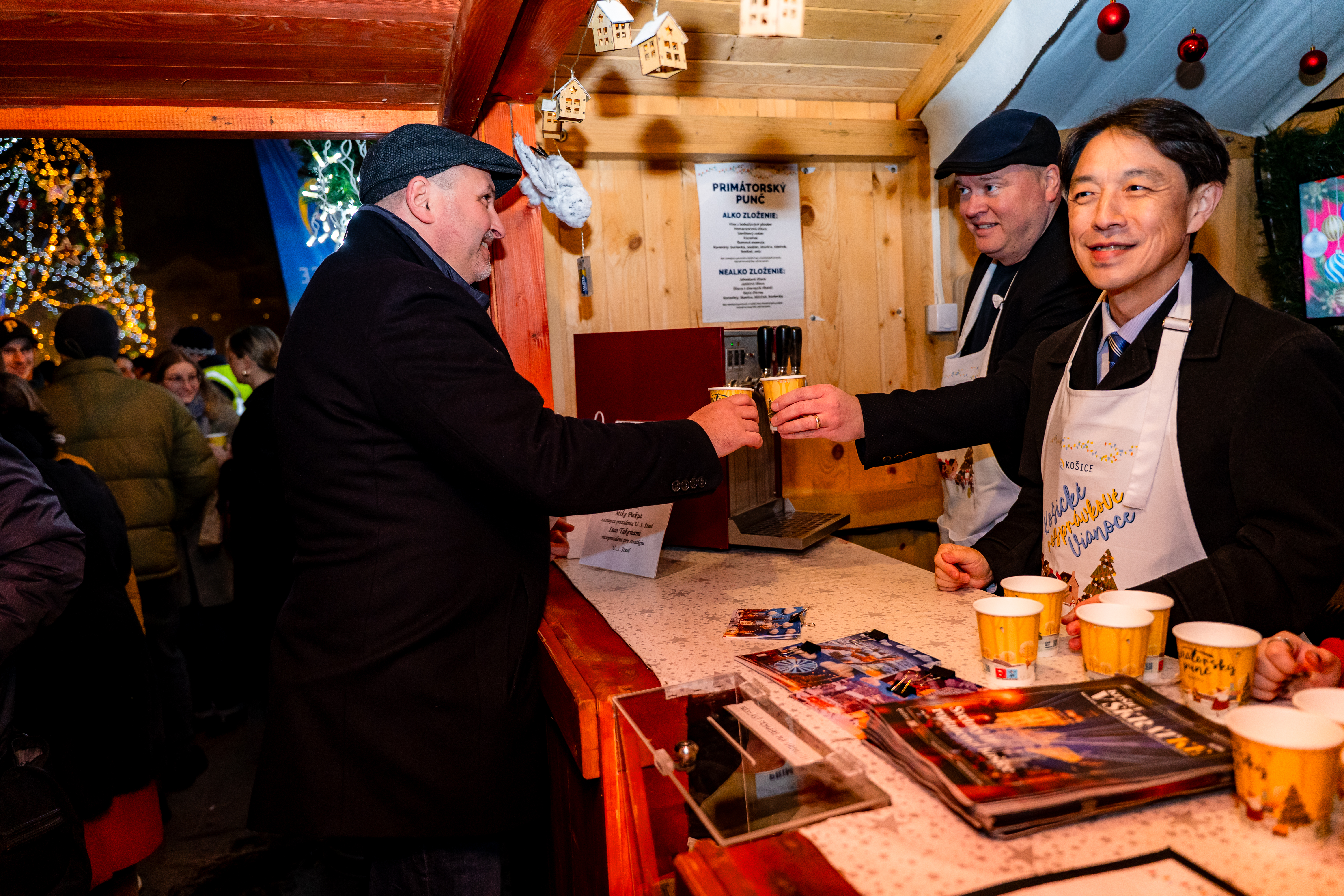 Slavnostne otvorenie Kosickych rozpravkovych Vianoc 2025 a primatorsky punc-69